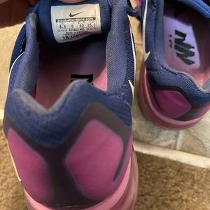 Nike air max 8.5 gently used